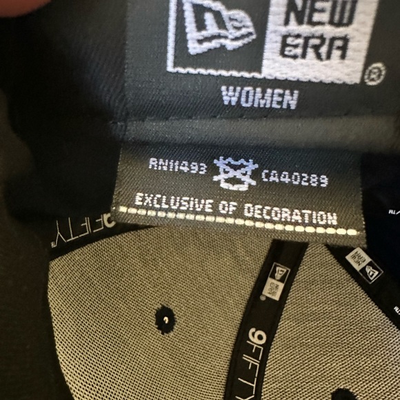 NFL ~ Seattle Seahawks ~ SnapBack cap - Picture 9 of 9